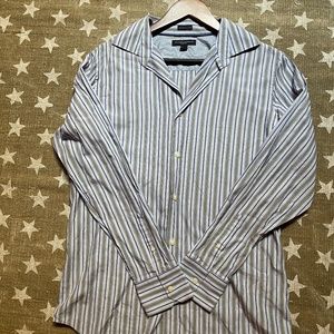 Banana Republic Slim Fit Men's button down Size M
